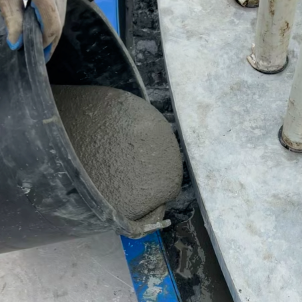 秦都二类超细型cgm340电厂发电机汽轮机台板垫块设备基础大流态灌浆料